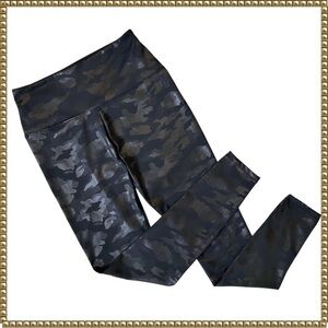 Simply Vera Wang Camo Leggings Black Gray Small